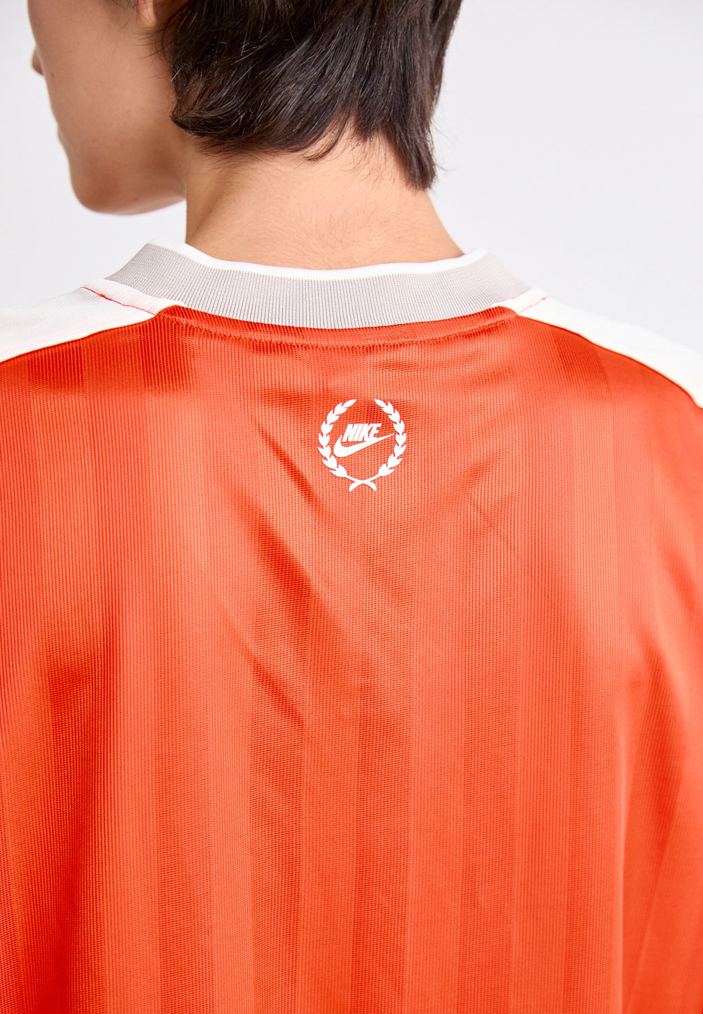 Nike Sportswear V NECK