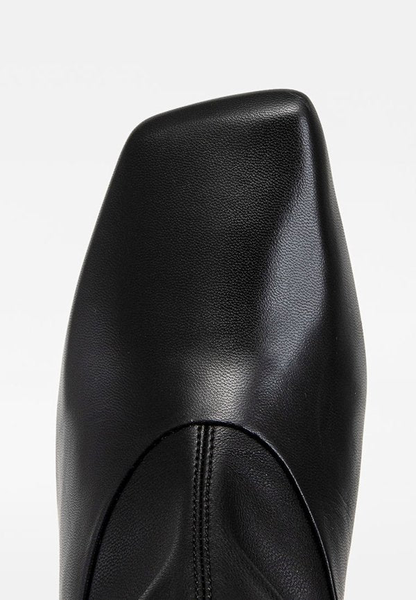Jimmy Choo MIRE
