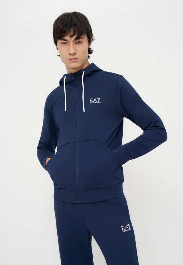 EA7 Emporio Armani