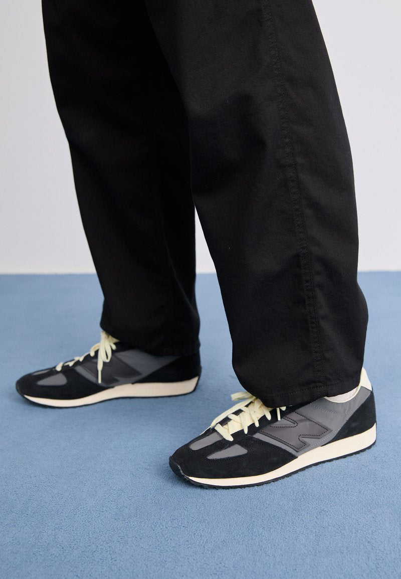 U471 UNISEX Media 1