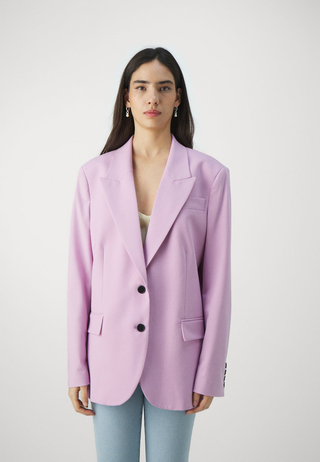 HUN KIMS EDIT TAILORED Media 3