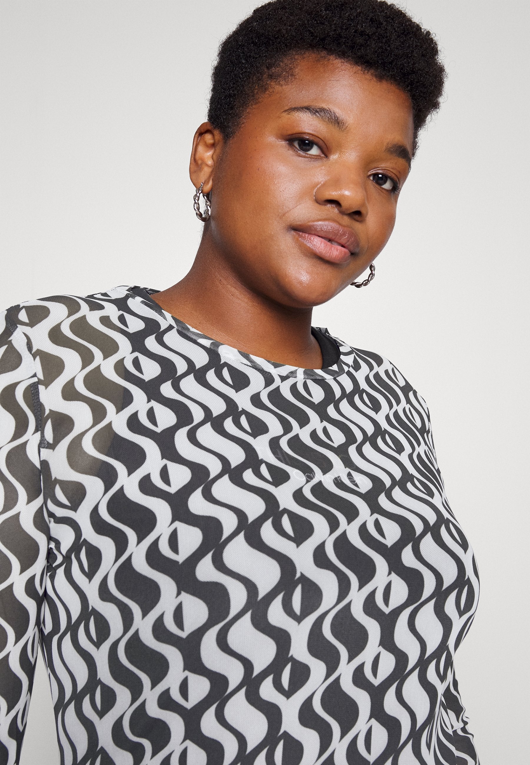 Glamorous Curve BASIC LONG SLEEVE