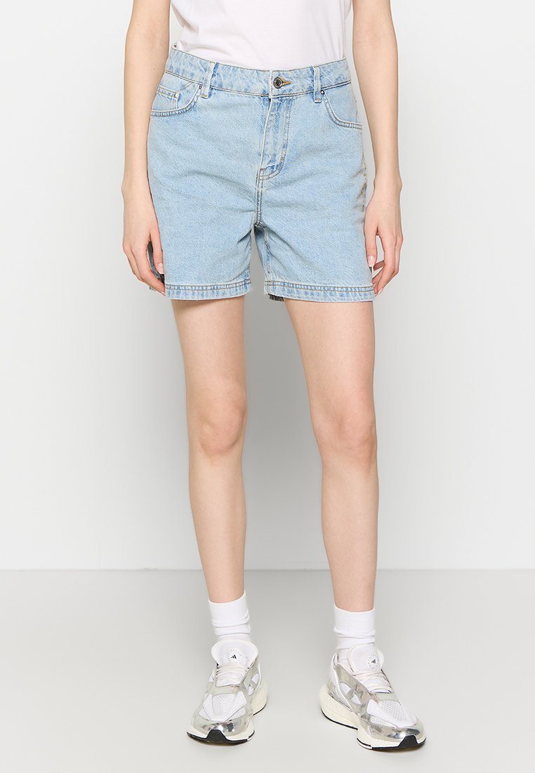 KARL LAGERFELD Jeans Shorts Media 1