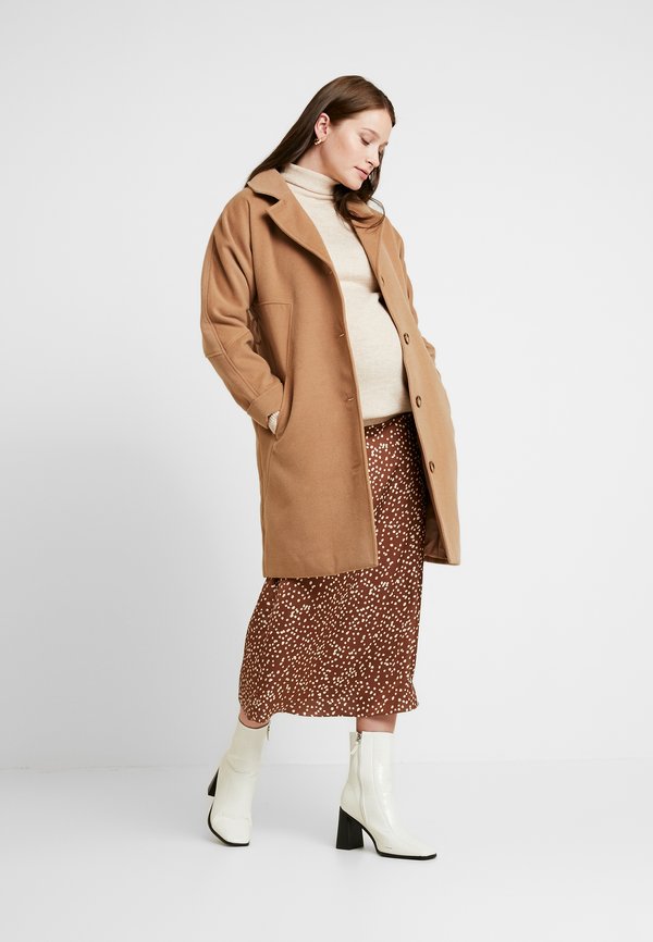 GAP Maternity COZY FUNNEL NECK