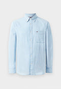 Tommy Hilfiger REGULAR FIT PATCH POCKET CHAMBRAY SHIRT - Shirt - light blue chambray