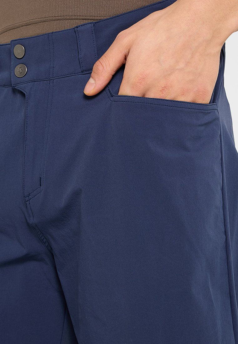 TRAIL FLOW 2-IN-1 REGULAR FIT Media 4