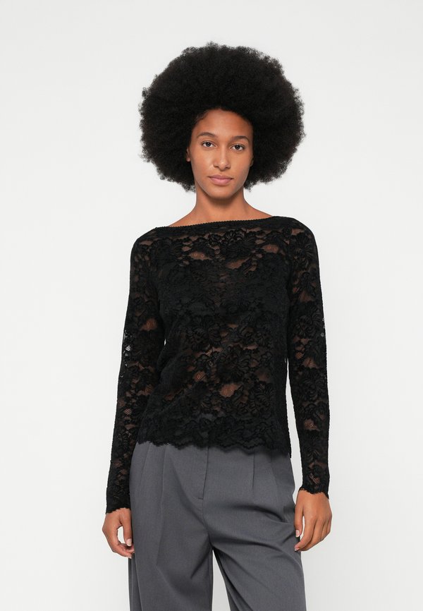 Rosemunde DANIA BOATNECK