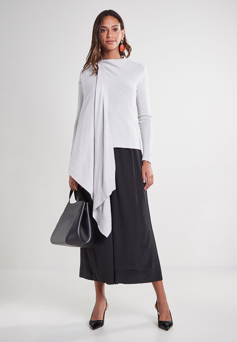 Club Monaco GAELINDA