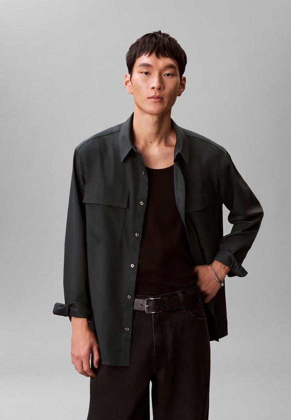 Calvin Klein BUTTON-DOWN