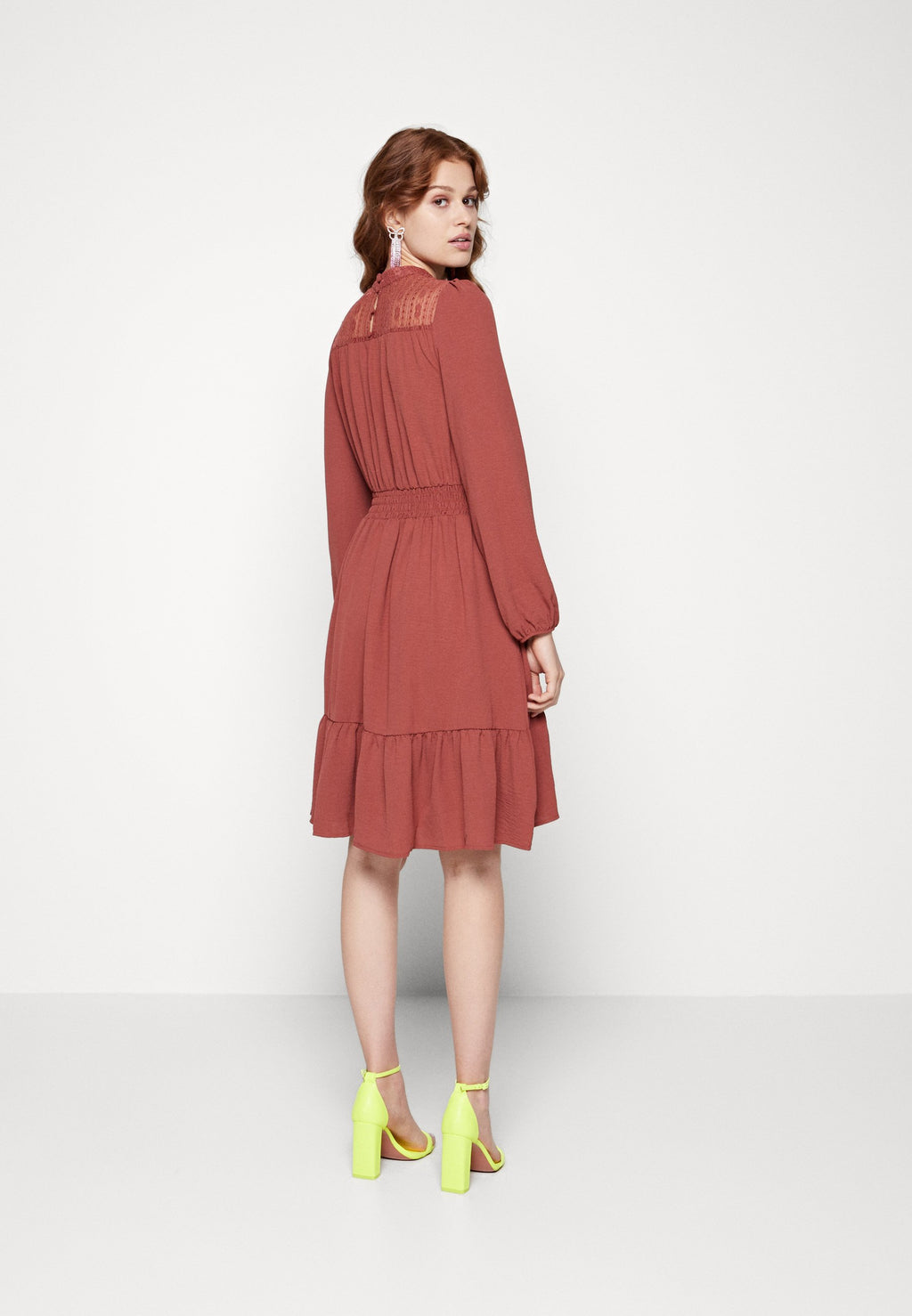ONLY ONLMETTE NECKDRESS
