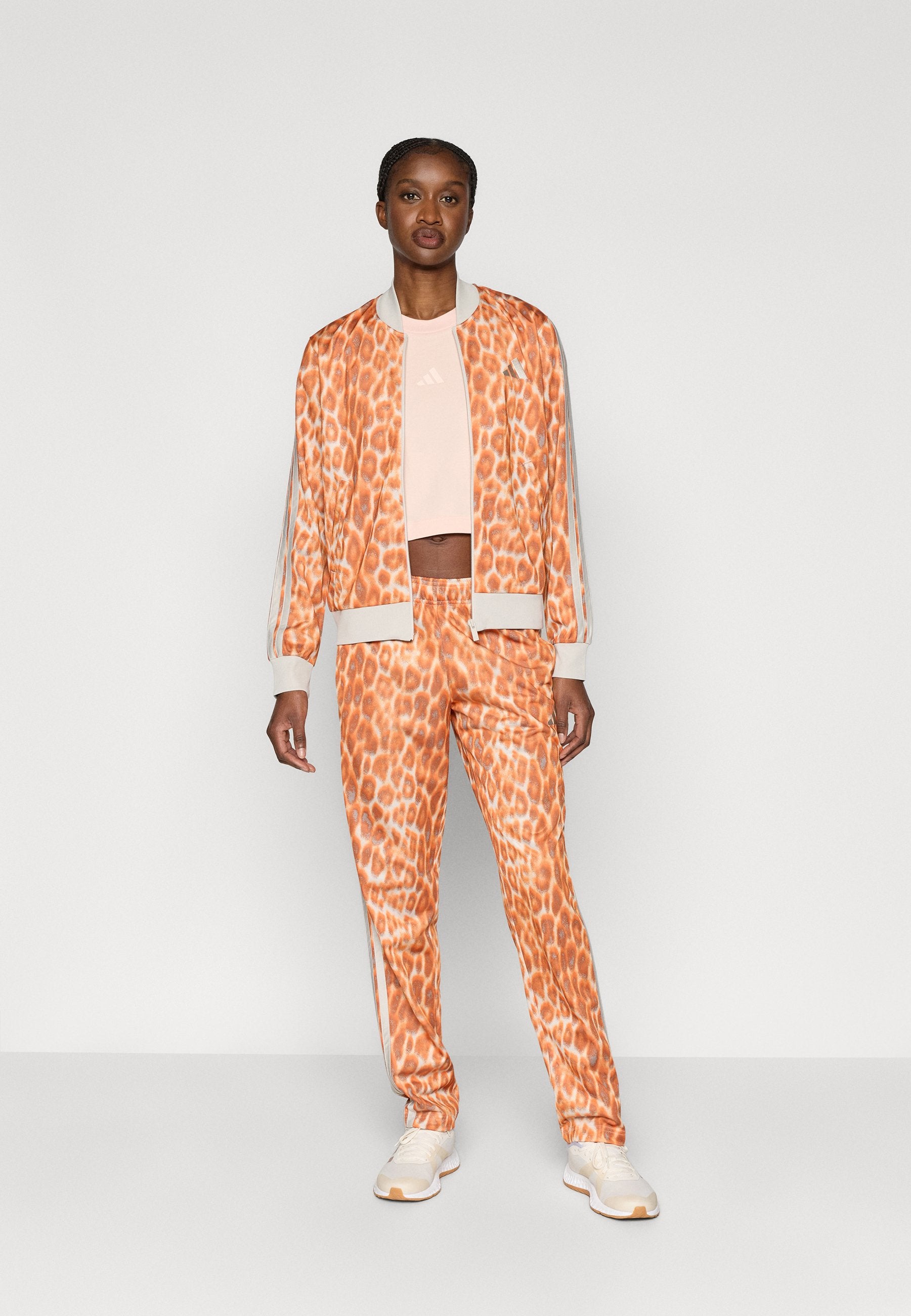 adidas Sportswear ESSENTIALS 3 STRIPES ANIMAL AOP