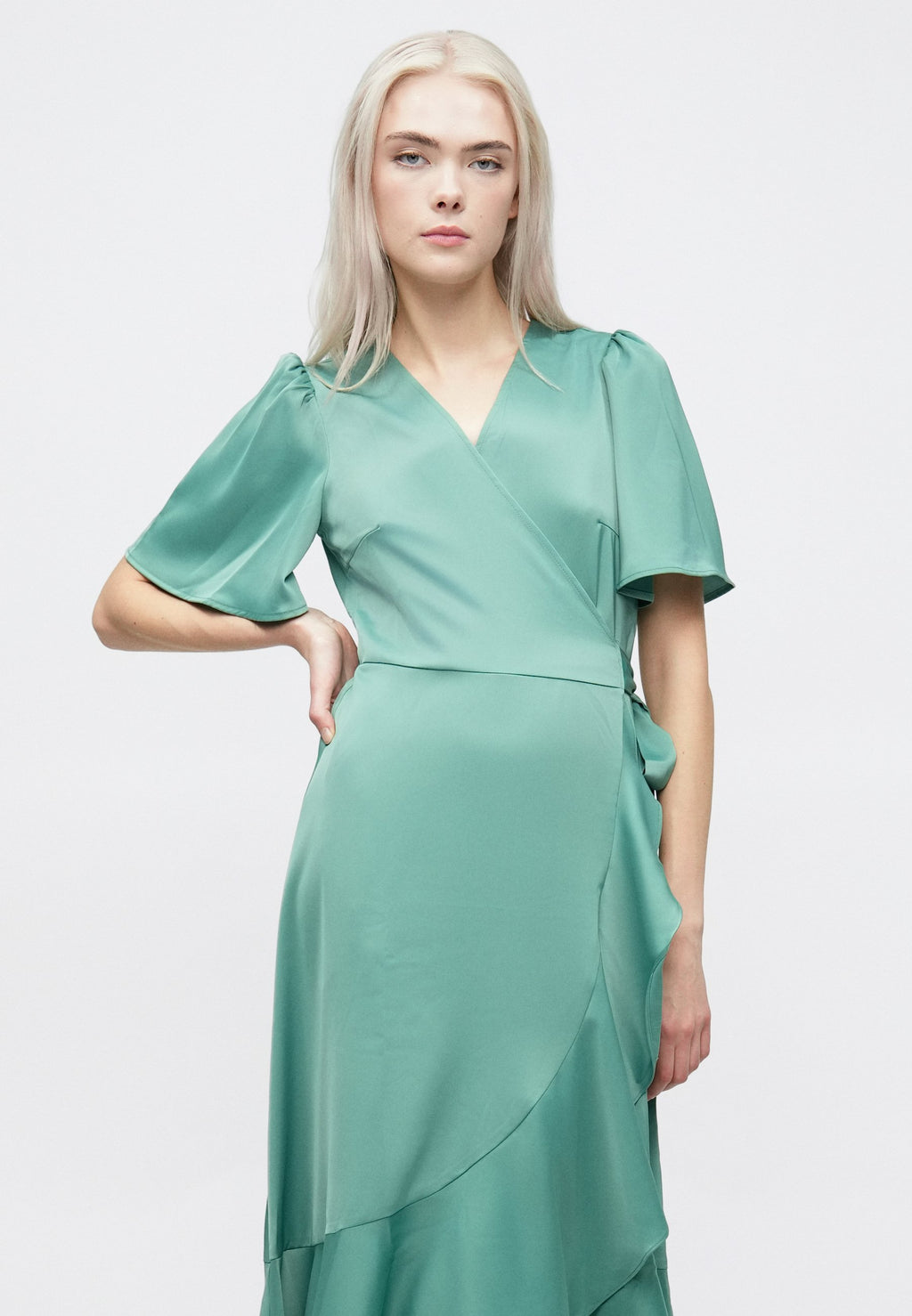 YAS YASTHEA MIDI WRAP DRESS