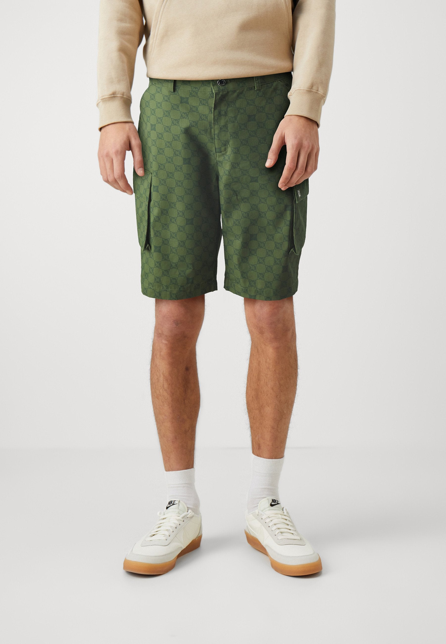 PEQUS AETHER UNISEX