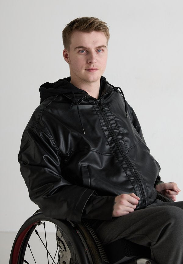 YOURTURN by Zalando UNISEX ADAPTIVE HOODED PU JACKET