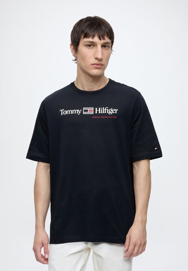 Tommy Hilfiger GRAPHIC TEE - Print T-shirt - navy blue