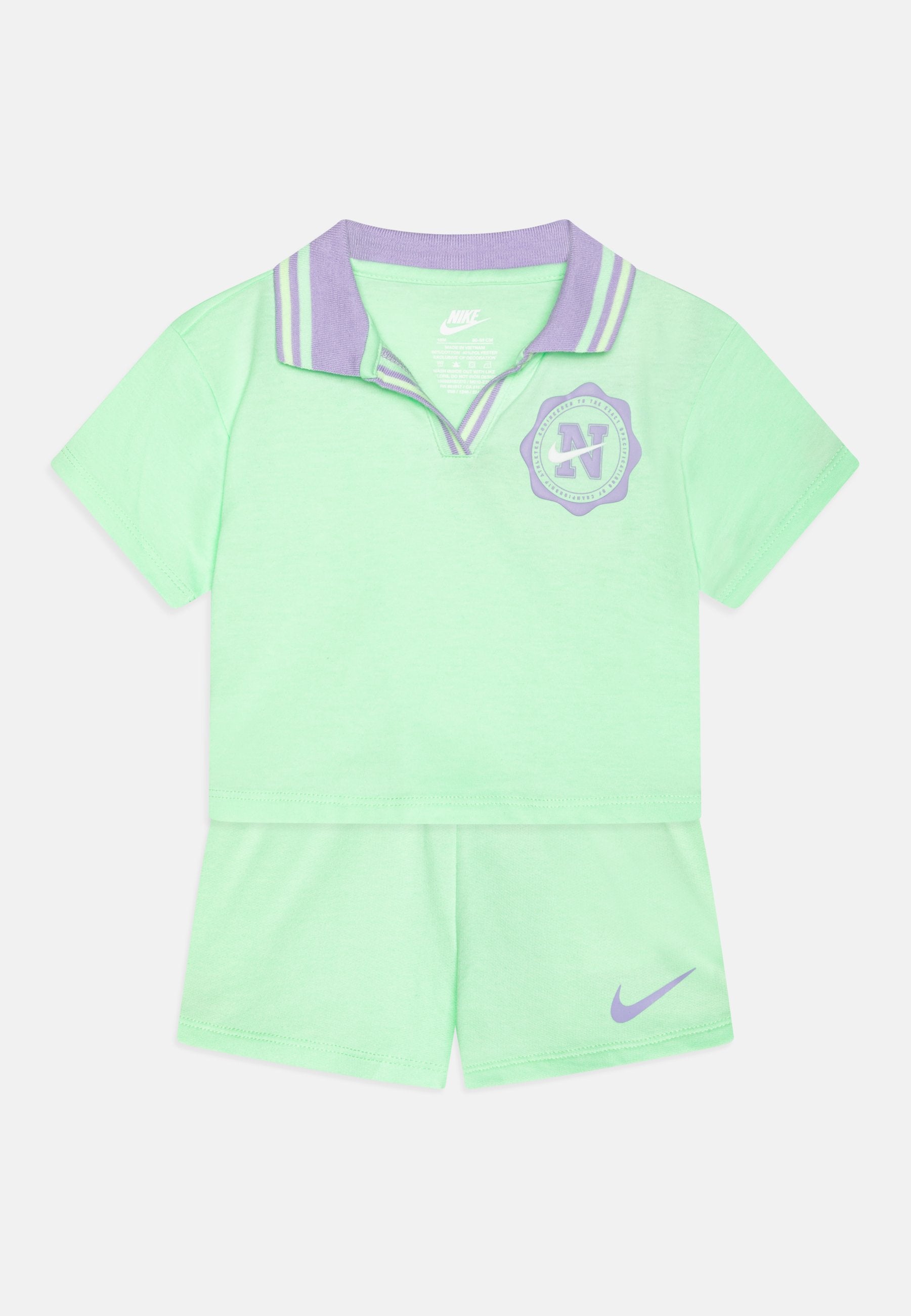 Nike Sportswear PREP IN YOUR STEP SET