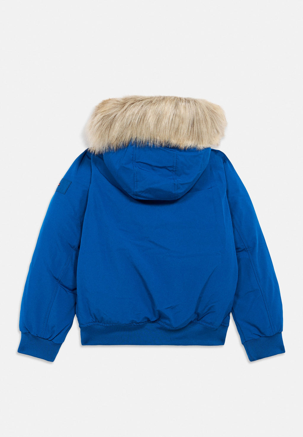 HOODED  Media 2