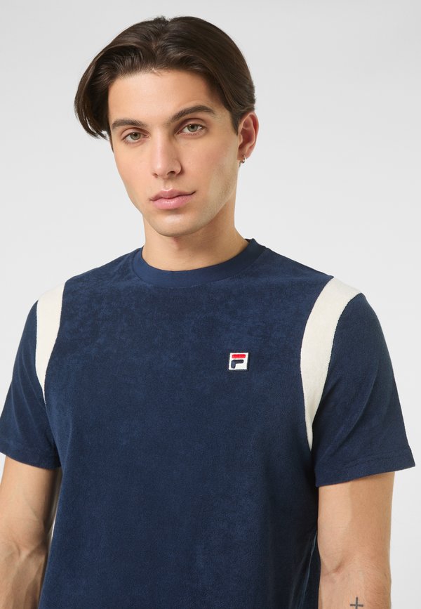 Fila APPAREL EMPOLI REGULAR BLOCKED