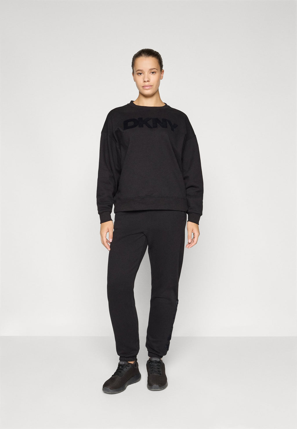 DKNY Sport