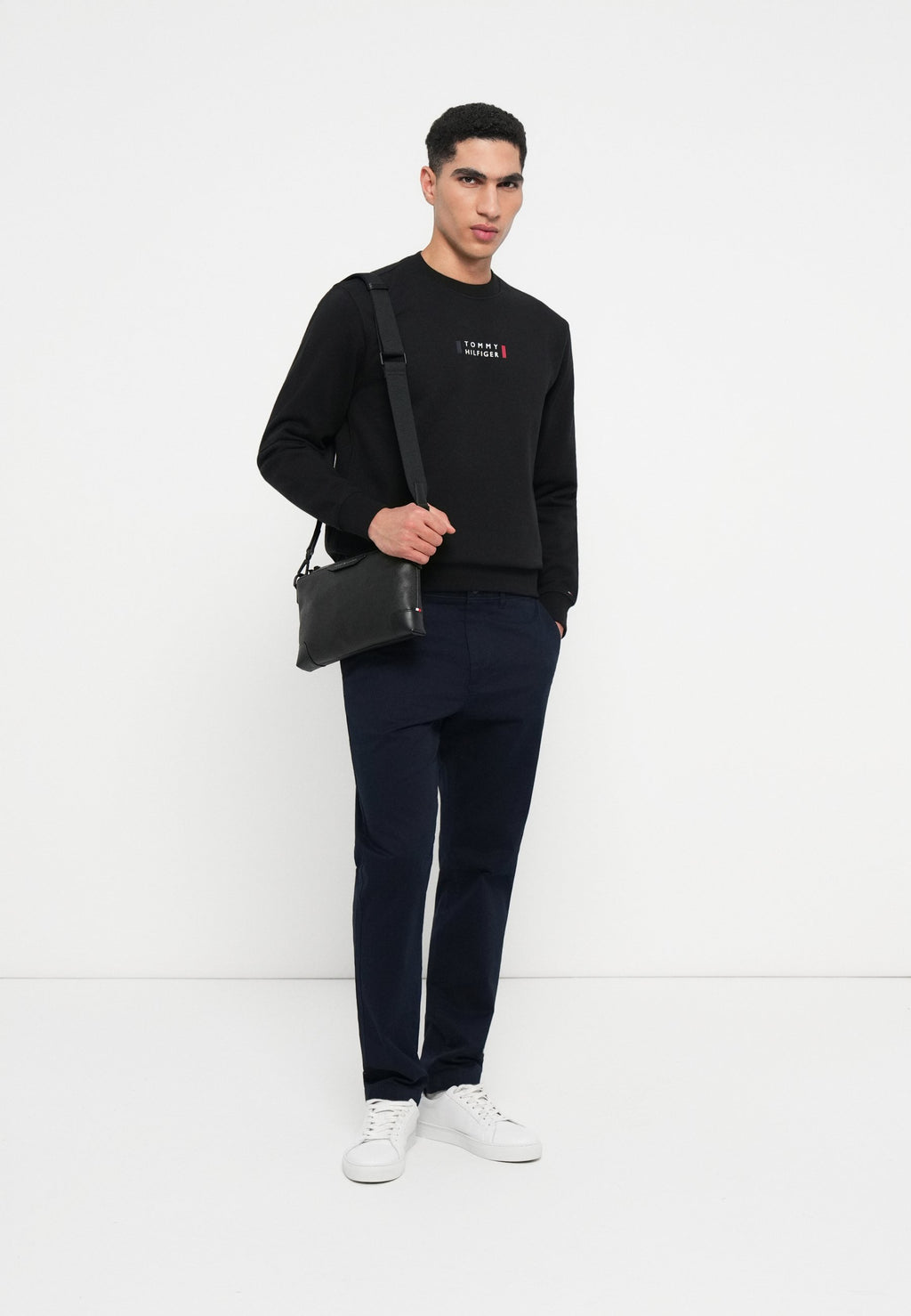 BRAND LOVE SWEATSHIRT Media 2