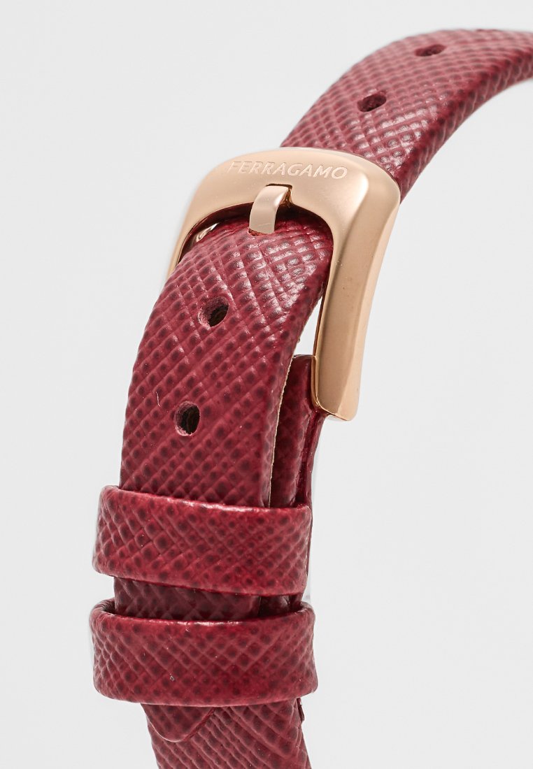 FERRAGAMO Uhr Media 4