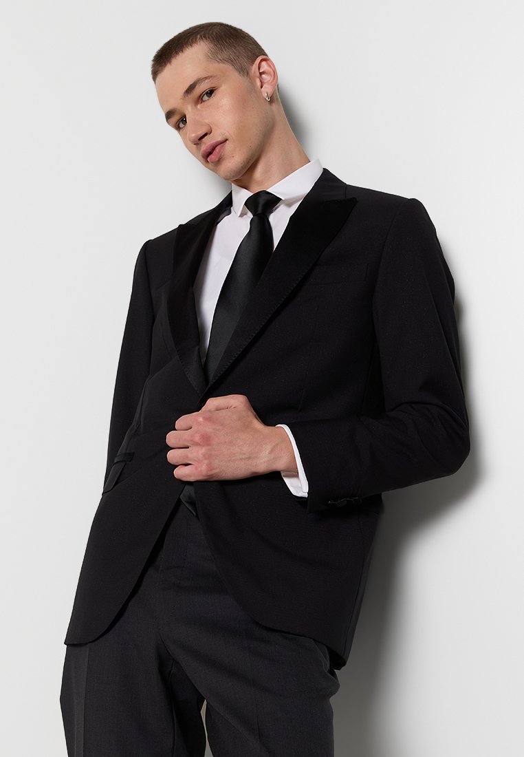 LANVIN