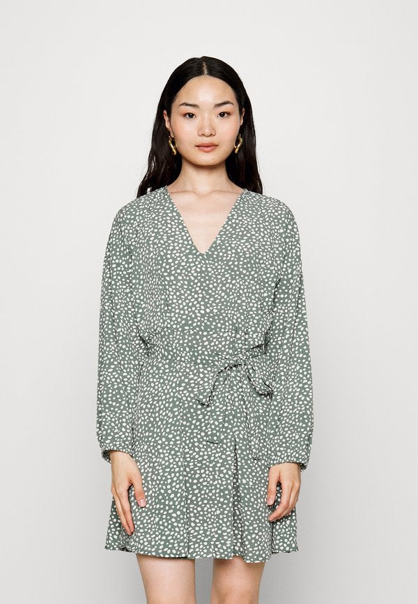 Vero Moda Petite VMNAJA SHORT DRESS