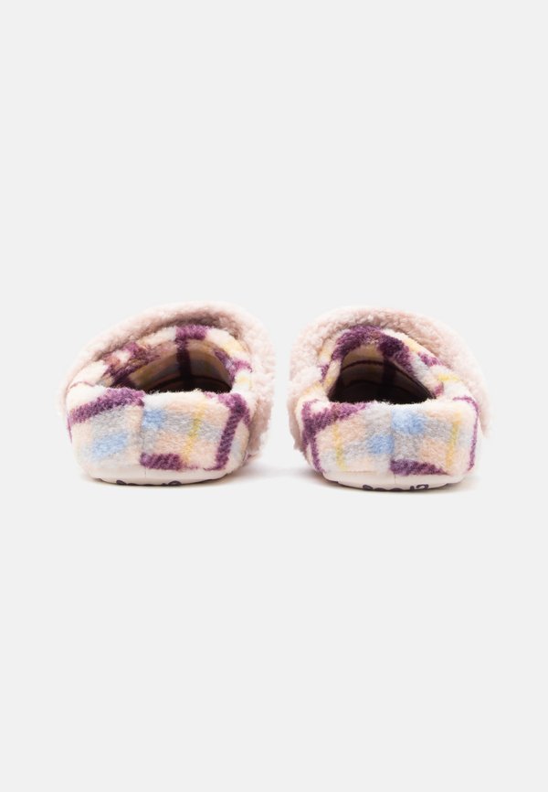 Crocs CLASSIC COZZZY PLAID UNISEX