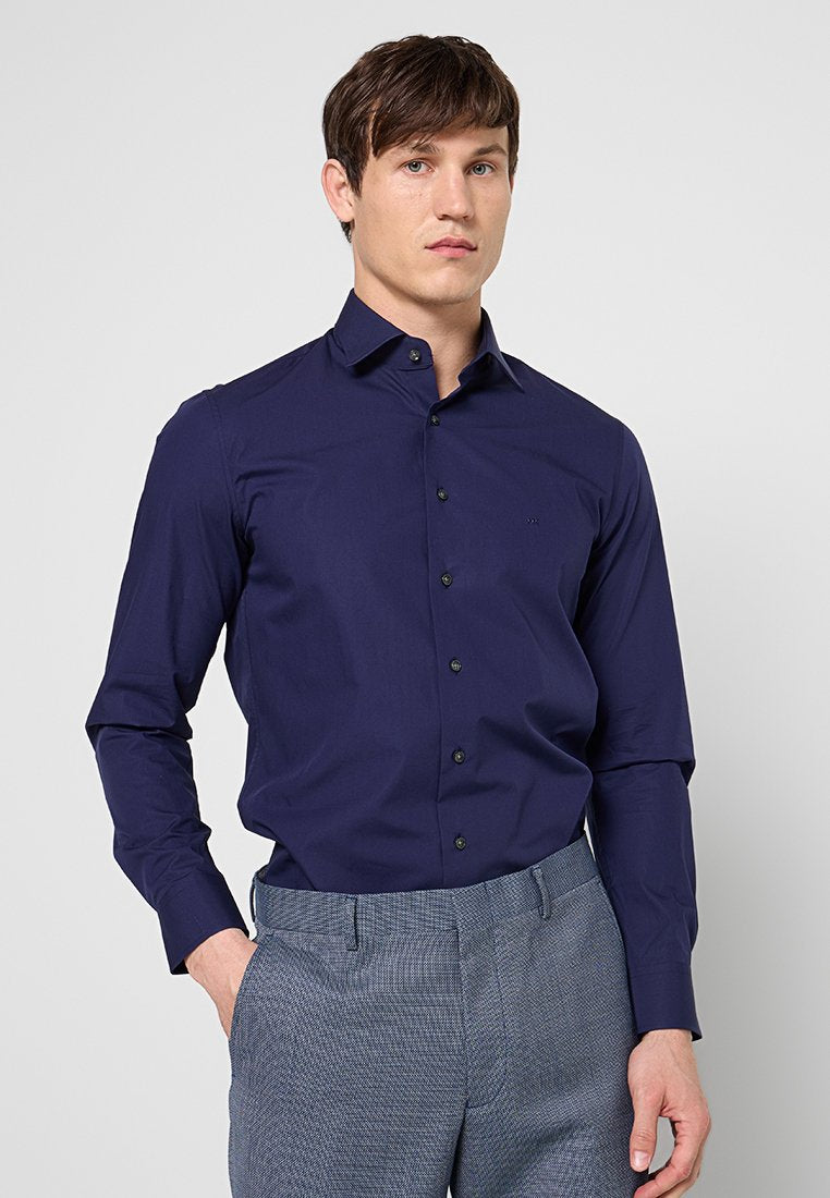 Michael Kors SLIM FIT