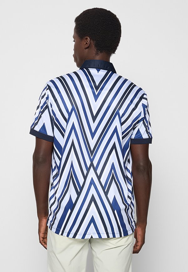 Cross Sportswear