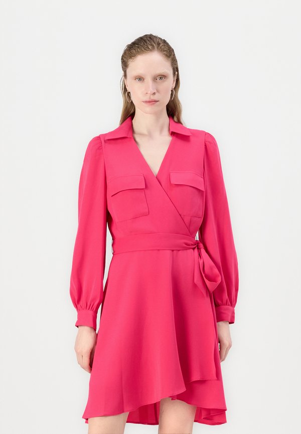 DKNY BALLOON SLEEVE DRESS WITH COLLAR AND UTILITY POCKETS