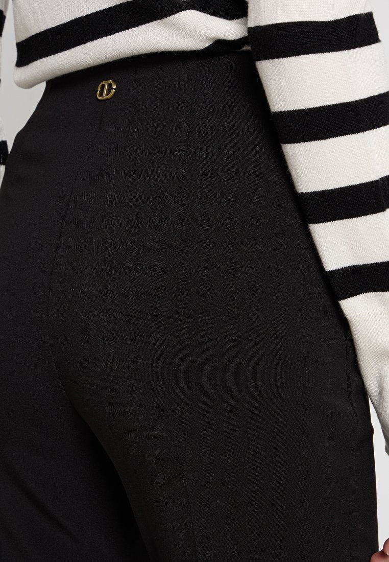 TWINSET