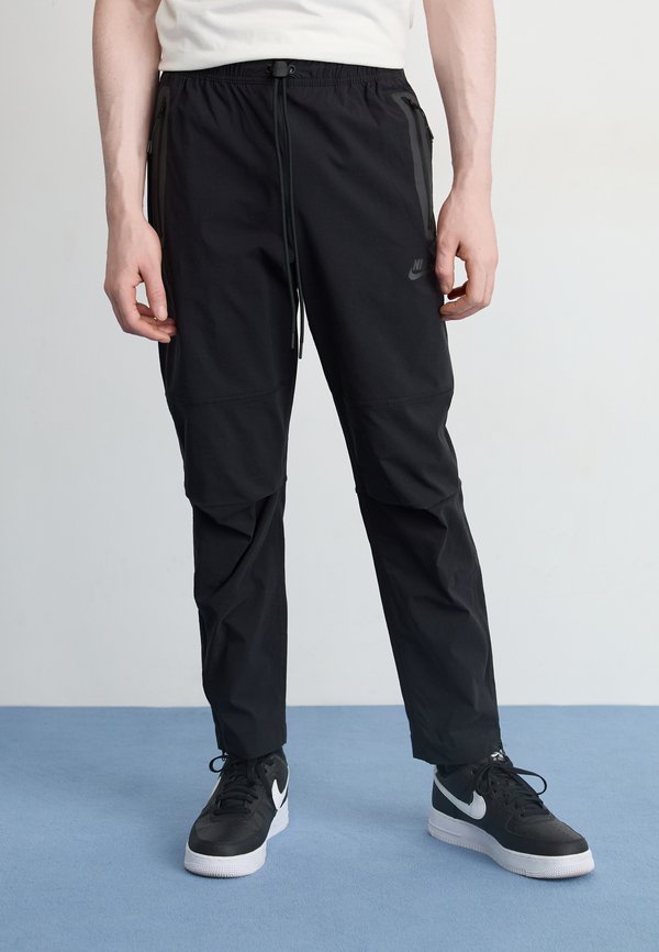 Nike Sportswear Tracksuit bottoms - black
