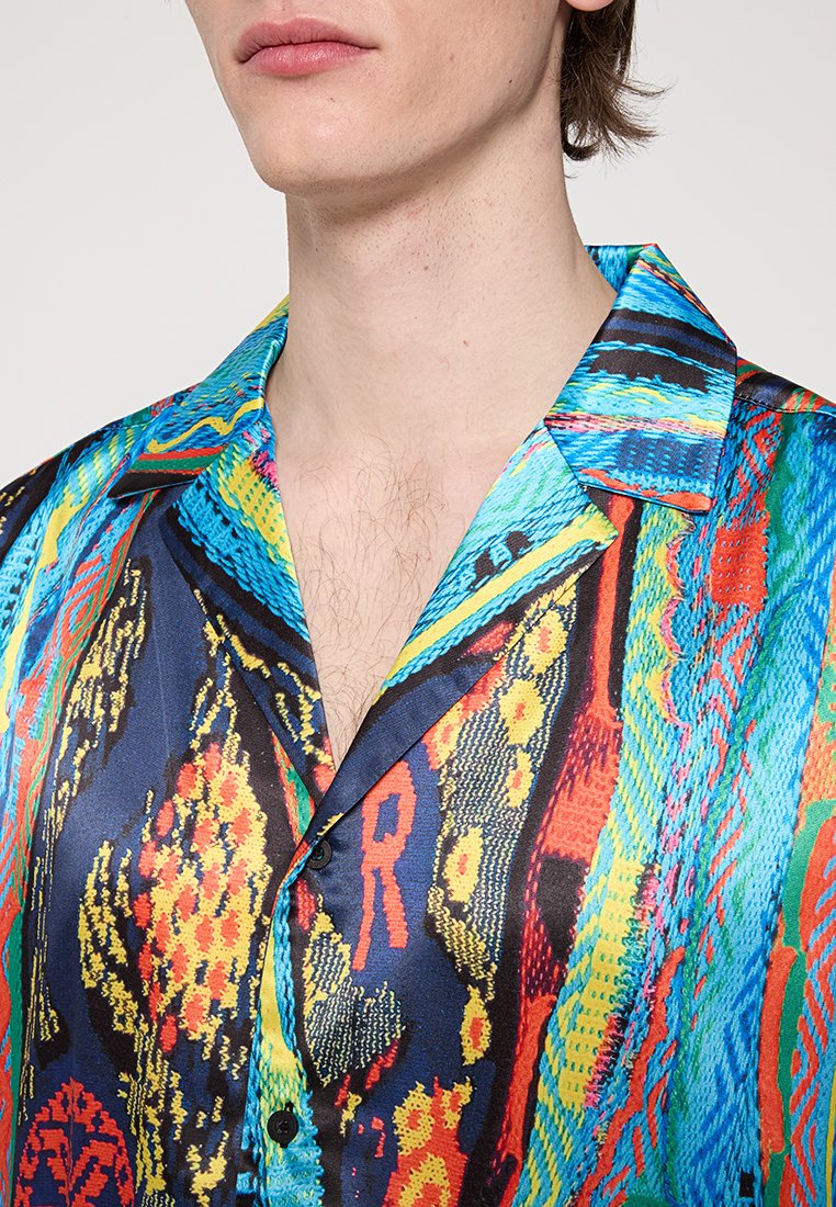 Carlo Colucci REGULAR FIT