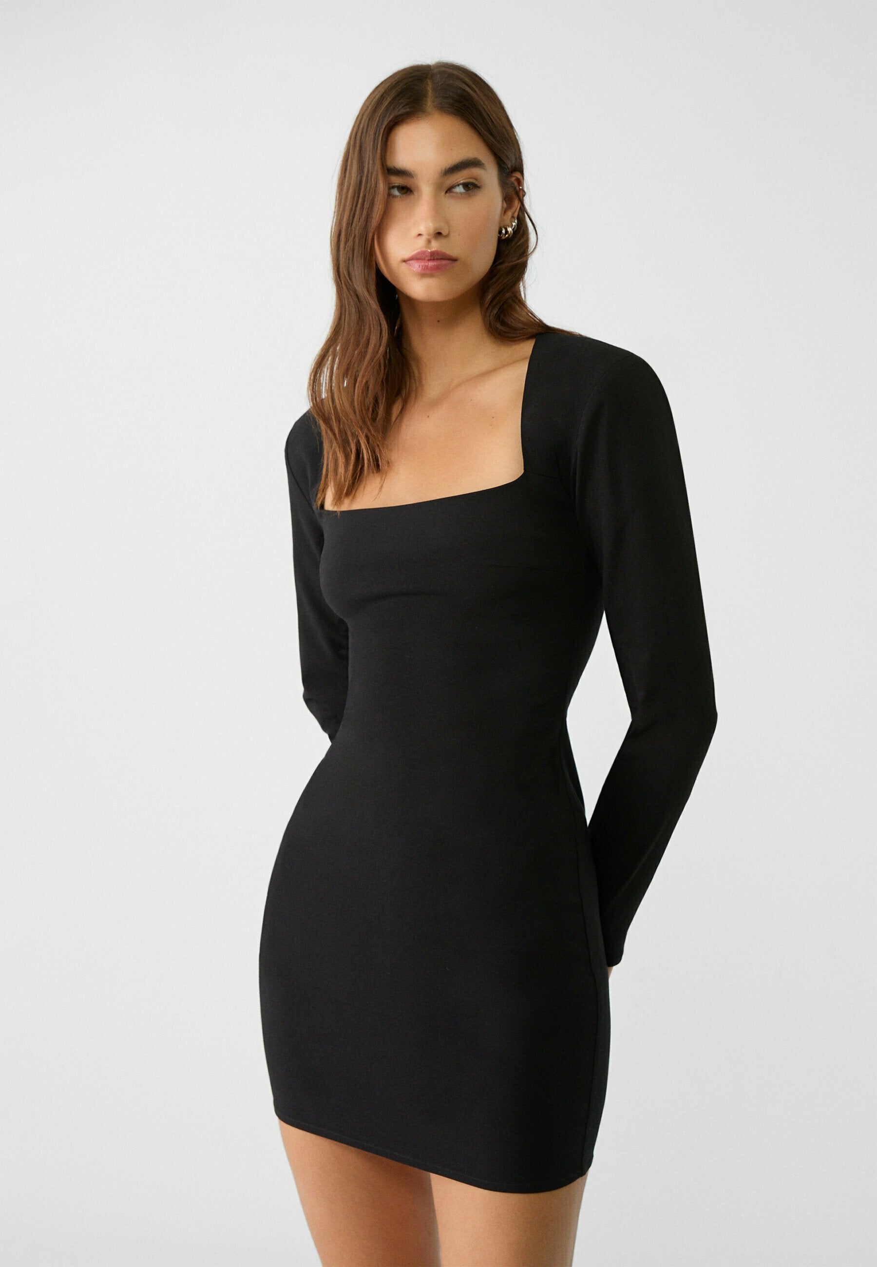 Stradivarius SHORT WITH SQUARE-CUT NECKLINE