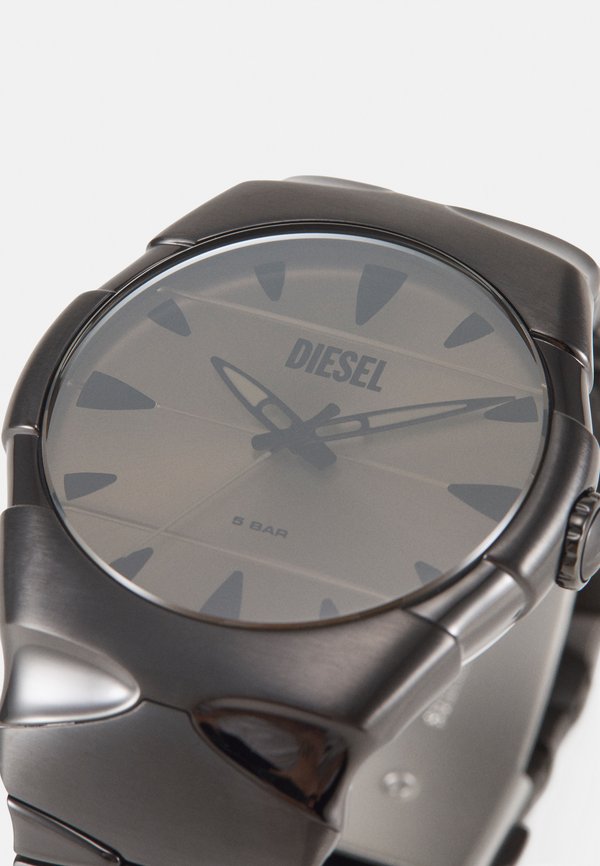 Diesel D-SRUPTOR