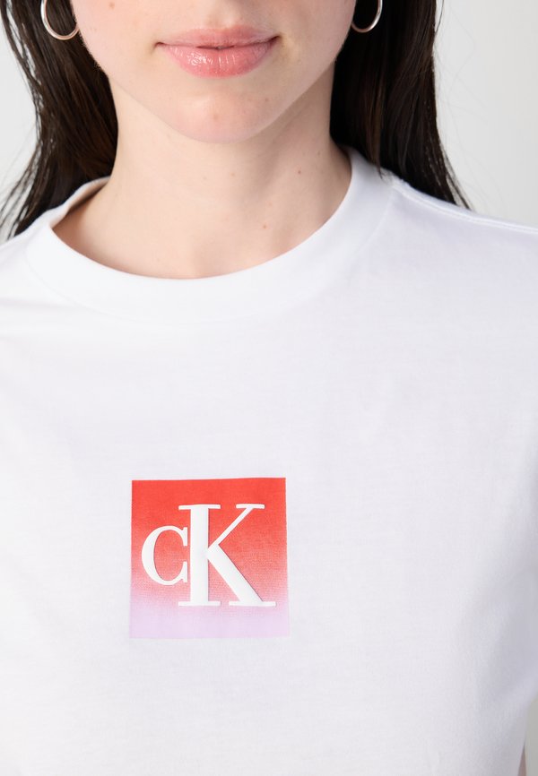Calvin Klein Jeans CLASSIC BOXED MONOGRAM TEE