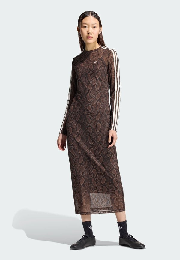 adidas Originals SNAKE PRINT MAXI - Day dress - earth strata   aurora coffee