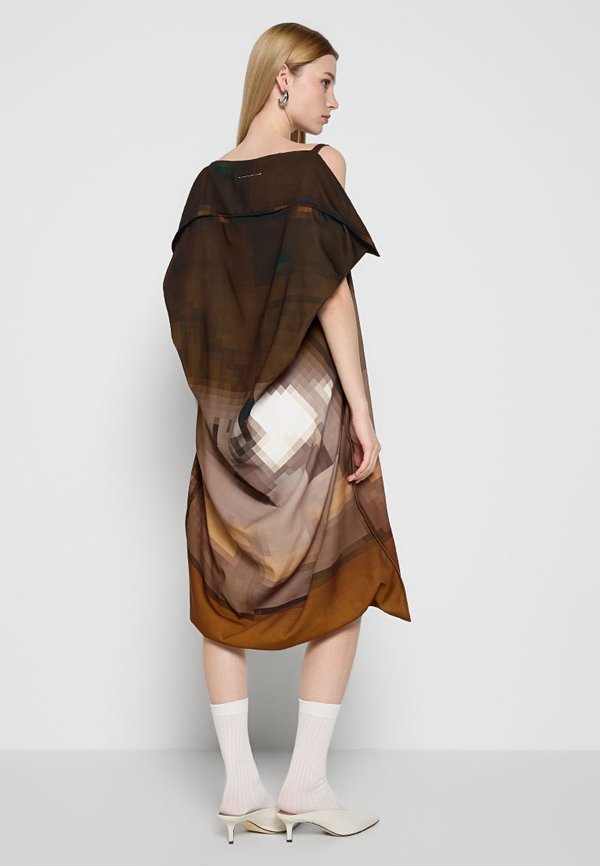 MM6 Maison Margiela