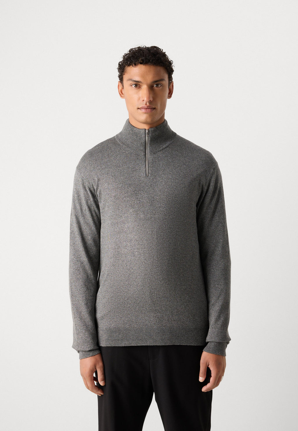 ECOVERO HALF ZIP Media 6