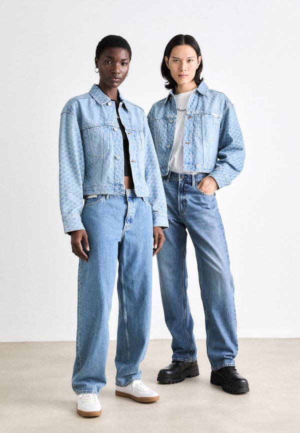 Calvin Klein Jeans UNISEX