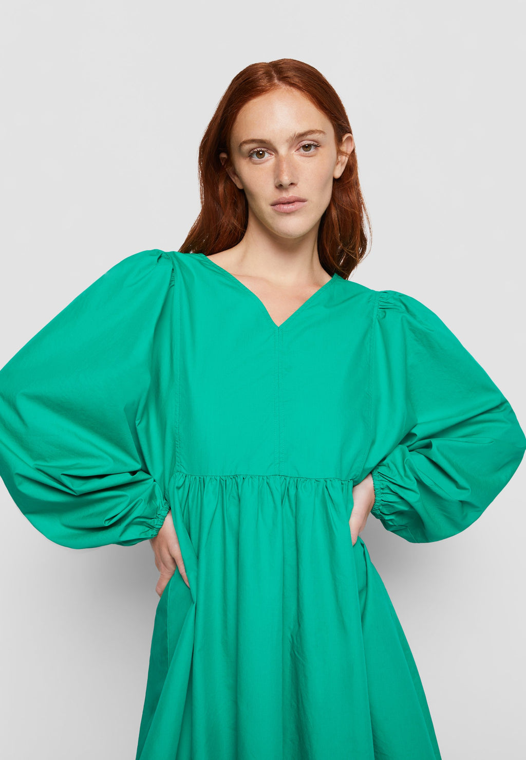 Marc O'Polo DRESS FEMININE STYLE SLEEVE VOLUME V NECK SHORT LENGTH