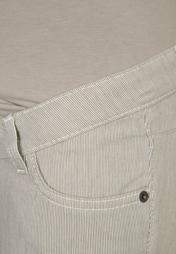 Esprit Maternity