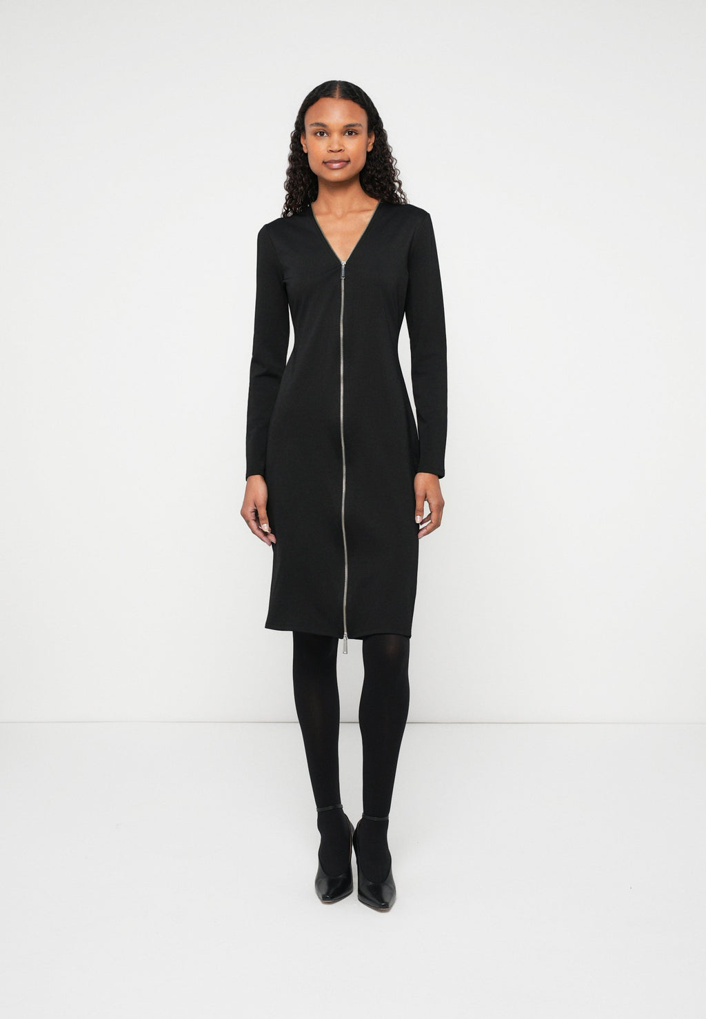 ZIP DETAIL DRESS Media 3