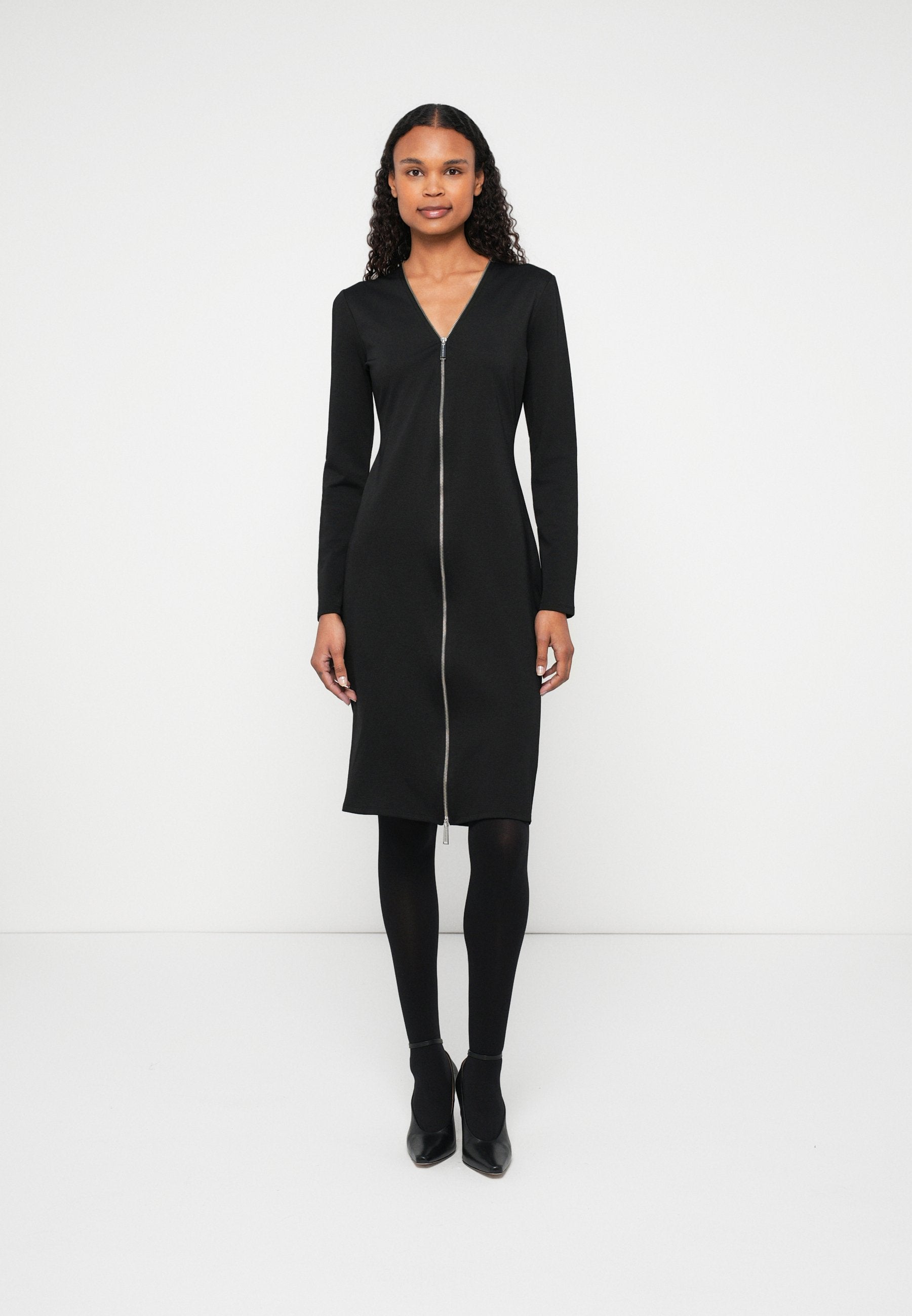 ZIP DETAIL DRESS Media 3