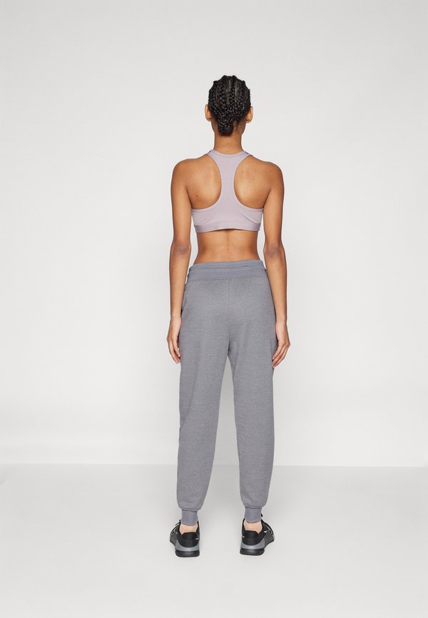 Nike Performance JOGGER