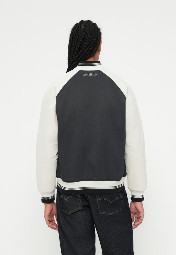 Levi's® MADERA REV SOUVENIR
