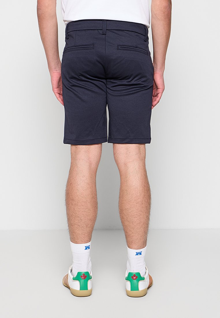 ONSTHOR SLIM FIT Media 3