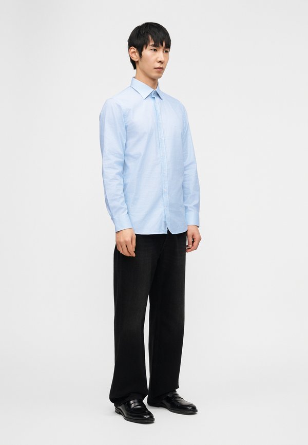 Michael Kors MODERN FIT
