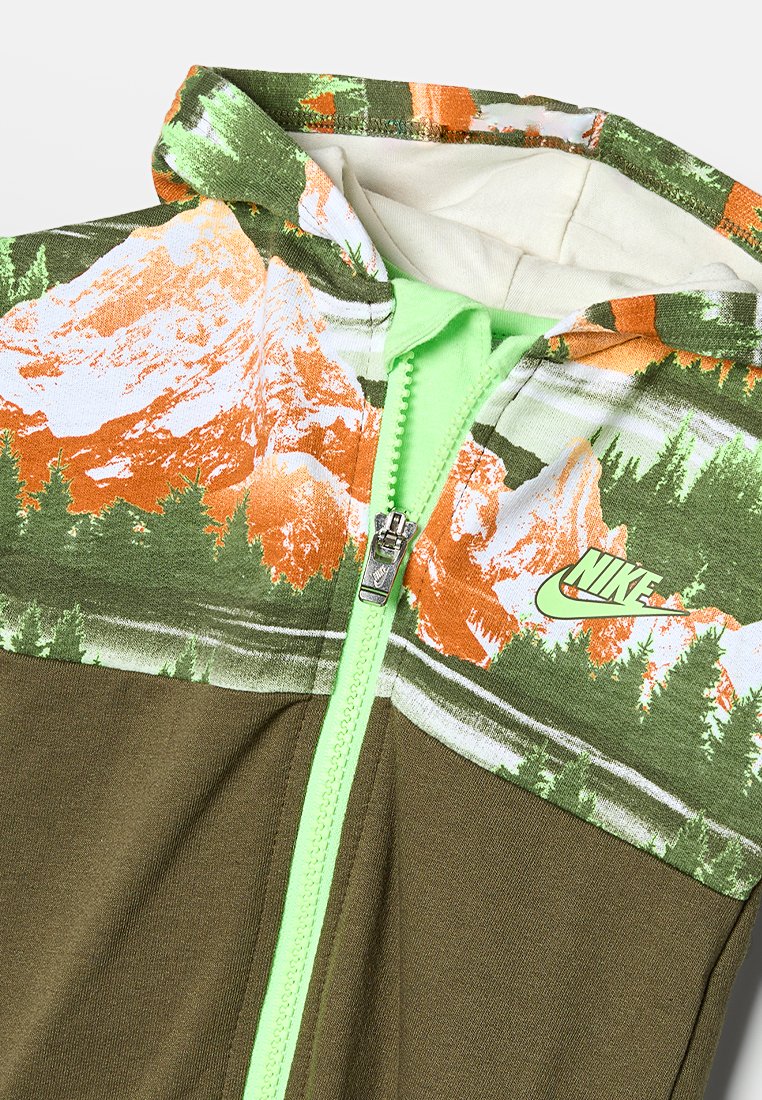 Nike Sportswear